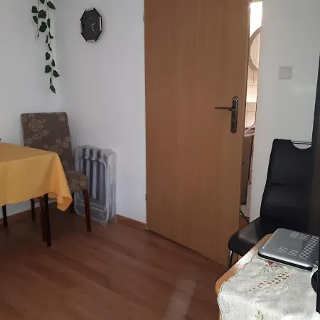 Dom Wczasowy - Ferienwohnung Ustka Exterior photo