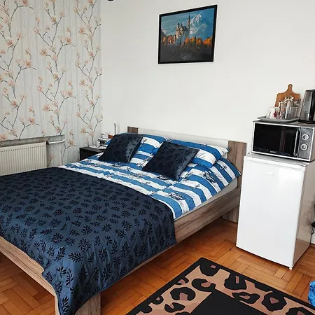 Dom Wczasowy - Ferienwohnung Ustka Exterior photo
