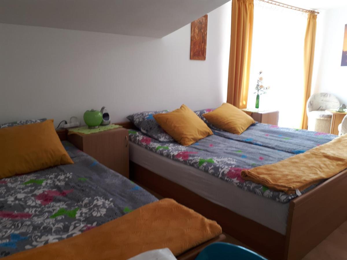 Homestay -