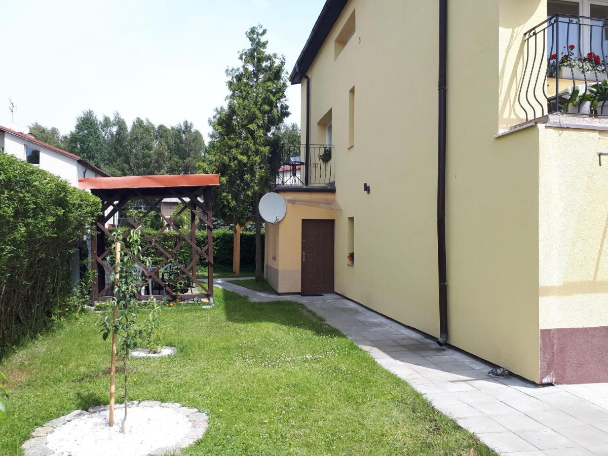 - Homestay *